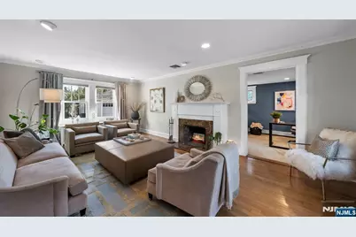 163 Hampton Place, Ridgewood, NJ 07450 - Photo 14