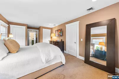 163 Hampton Place, Ridgewood, NJ 07450 - Photo 30