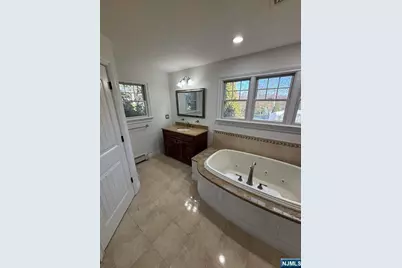 124 Coopers Lane, River Vale Township, NJ 07675 - Photo 24