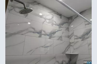 330 Northwood Way 10 #10, Palisades Park, NJ 07650 - Photo 16