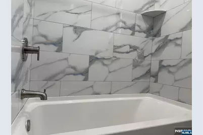 330 Northwood Way 10 #10, Palisades Park, NJ 07650 - Photo 14