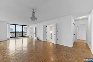 900 Palisade Ave 8B, Fort Lee, NJ 07024 - Photo 2