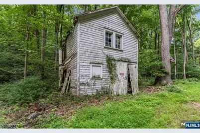 Sweet Hollow Road, Holland Township, NJ 08848 - Photo 4