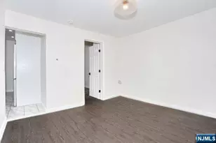 31 Rea Ave Cottage, Midland Park, NJ 07432 - Photo 8