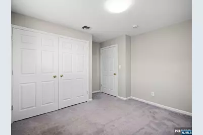 132 Clinton Place, East Rutherford, NJ 07073 - Photo 42