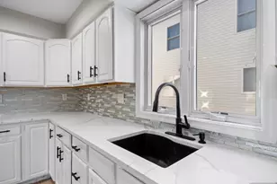 132 Clinton Pl, East Rutherford, NJ 07073 - Photo 10