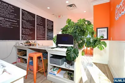 39 Godwin Avenue 39 #39, Ridgewood, NJ 07450 - Photo 8