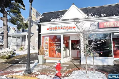 39 Godwin Avenue 39 #39, Ridgewood, NJ 07450 - Photo 2