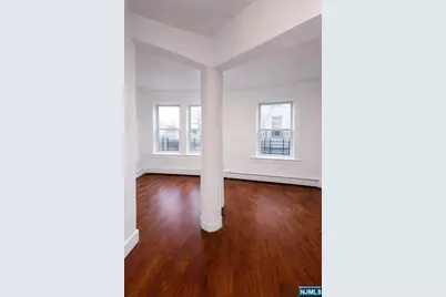 284 Verona Avenue 280 #280, Newark, NJ 07104 - Photo 4