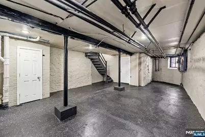 63 Highwood Terrace, Weehawken, NJ 07086 - Photo 28