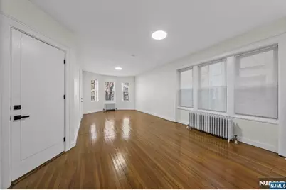 63 Highwood Terrace, Weehawken, NJ 07086 - Photo 12