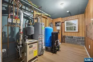 373 Saddle River Rd, Upper Saddle River, NJ 07458 - Photo 30