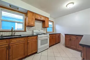 519 Davis Ave, Kearny, NJ 07032 - Photo 6