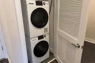 470 Main Street 417, Fort Lee, NJ 07024 - Photo 16