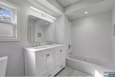 384 W Palisade Avenue, Englewood, NJ 07631 - Photo 10