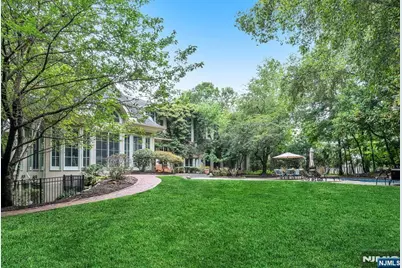 505 Timberline Drive, Franklin Lakes, NJ 07417 - Photo 4