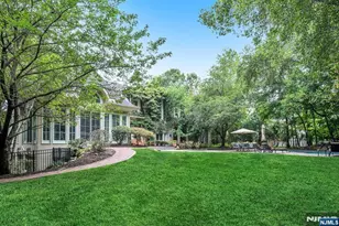 505 Timberline Dr, Franklin Lakes, NJ 07417 - Photo 4