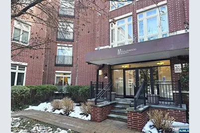 1121 Riverview Avenue 121 #121, Englewood, NJ 07631 - Photo 2