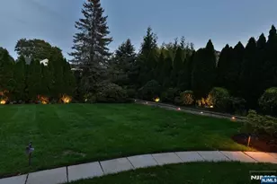 130 Glenwood Rd, Ridgewood, NJ 07450 - Photo 42