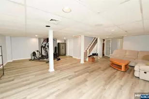 130 Glenwood Rd, Ridgewood, NJ 07450 - Photo 34