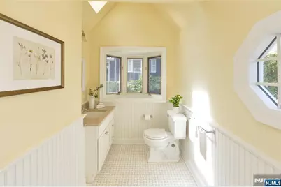 130 Glenwood Road, Ridgewood, NJ 07450 - Photo 16