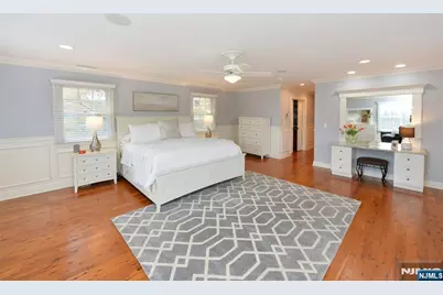 130 Glenwood Road, Ridgewood, NJ 07450 - Photo 18