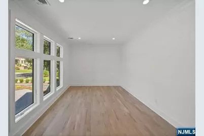 92 Franklin Street, Tenafly, NJ 07670 - Photo 12