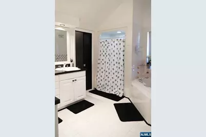 96 Mill Road, Morris Township, NJ 07950 - Photo 10