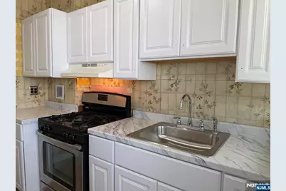 234 Lafayette Avenue, Hawthorne, NJ 07506 - Photo 2