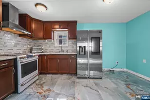 21 Helen, Moonachie, NJ 07074 - Photo 26