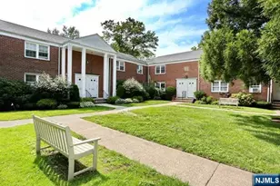 100 Huguenot Ave 6B, Englewood, NJ 07631 - Photo 24