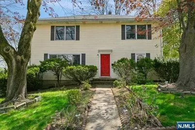 160 Magnolia Avenue, Cresskill, NJ 07626 - Photo 22