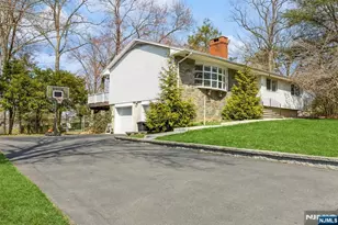 37 New St, Cresskill, NJ 07626 - Photo 2