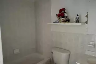 104 Clinton Ave 3, Jersey City, NJ 07304 - Photo 8