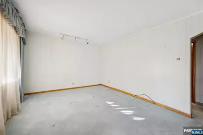 619 Lewandowski Street, Lyndhurst Township, NJ 07071 - Photo 12