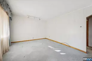 619 Lewandowski St, Lyndhurst Township, NJ 07071 - Photo 12