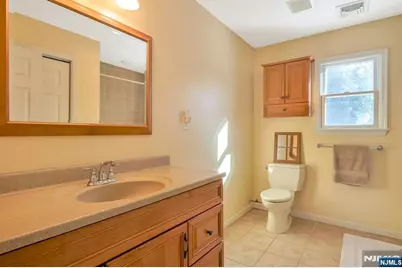 67 Emwood Drive, Emerson, NJ 07630 - Photo 32