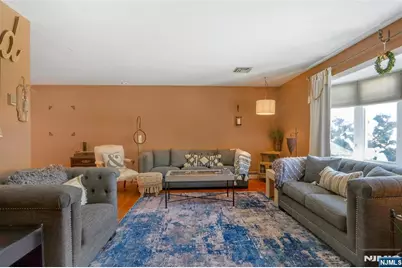 236 Oak Avenue, River Vale Township, NJ 07675 - Photo 12