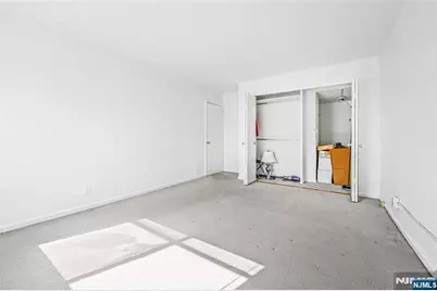 2185 Lemoine 5B #5B, Fort Lee, NJ 07024 - Photo 12