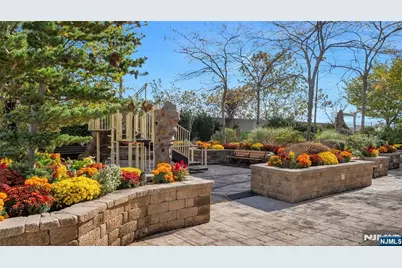 1600 Parker Avenue 29C #29C, Fort Lee, NJ 07024 - Photo 38