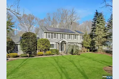 528 Baylor Avenue, River Vale Township, NJ 07675 - Photo 2