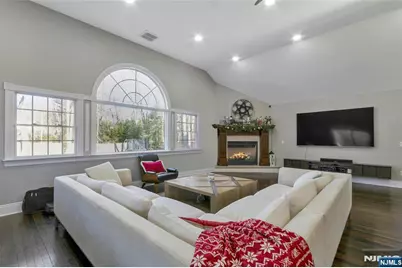 528 Baylor Avenue, River Vale Township, NJ 07675 - Photo 22