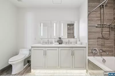 800 Ave At Port Imperial Boulevard 416 #416, Weehawken, NJ 07086 - Photo 24