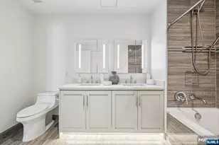 800 Ave At Port Imperial Blvd 416, Weehawken, NJ 07086 - Photo 24