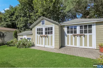 21 South Avenue, Harrington Park, NJ 07640 - Photo 24