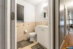 721 S 19th St, Newark, NJ 07103 - Photo 12