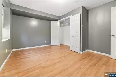 721 S 19th Street, Newark, NJ 07103 - Photo 18