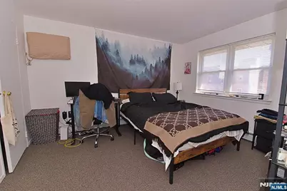 401 Undercliff Avenue, Edgewater, NJ 07020 - Photo 30