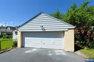 467 Washington Ave 1, Hackensack, NJ 07601 - Photo 16