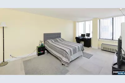 300 Winston Drive C0514 #C0514, Cliffside Park, NJ 07010 - Photo 10